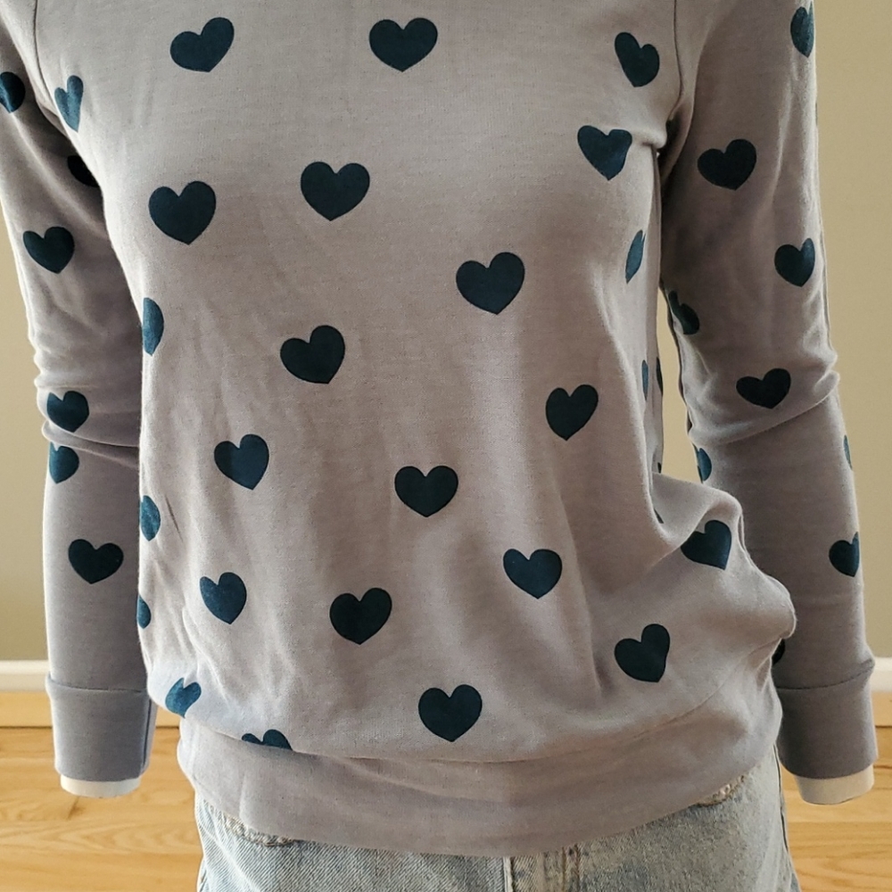 Chaser sweatshirt with blue heart print - Picture 3 of 12